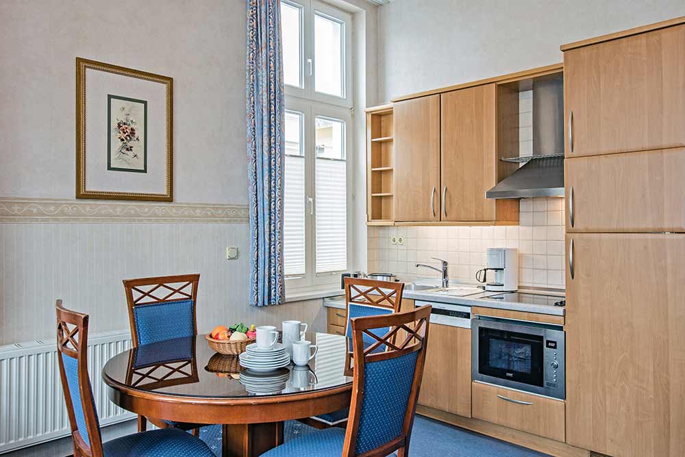 Appartement Villa Sommerfreude Küche mit Essbereich